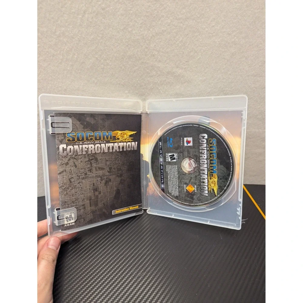 Sony SOCOM US Navy SEALs Confrontation PS3 Game Tactical Shooter CIB